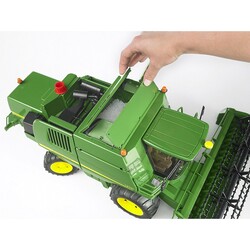 John Deere Biçerdöver - Thumbnail