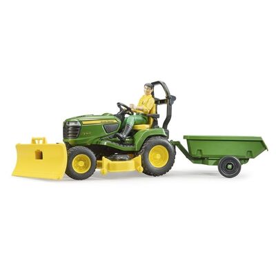 John Deere Çim Biçme Traktörü Ve Bahçıvan