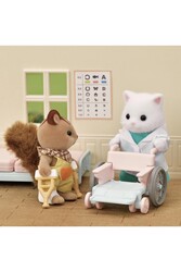 Sylvanian Families Köy Doktoru Başlangıç Seti - 3